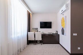 Sedanka Park Hotel