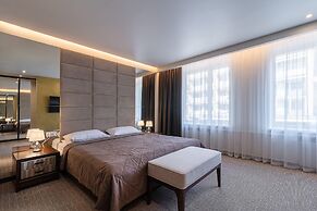 Sedanka Park Hotel