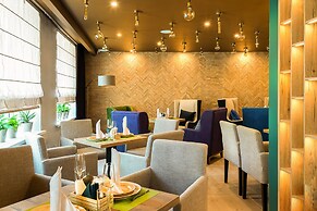 Sedanka Park Hotel