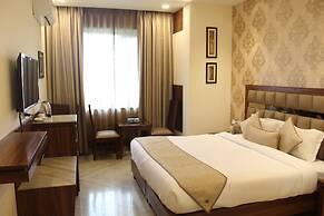 Royal Residence Iffco Chowk