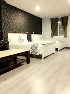 Ya Tai Hotel