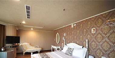 Ya Tai Hotel