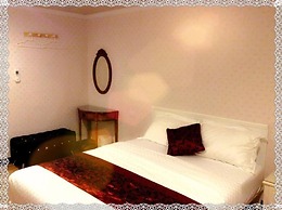 Ya Tai Hotel