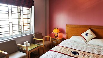 GeM.Th Hotel