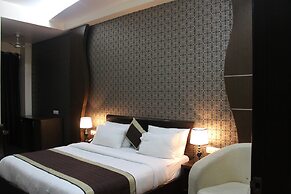 Royal Residence Huda City Centre