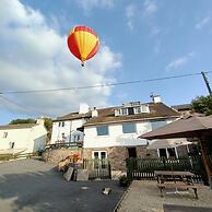 The Harp Inn