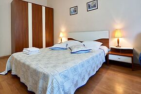 Home-Hotel Voloshskaya 51