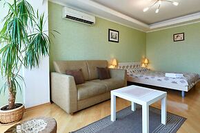 Home-Hotel Evgenia Sverstuka 8