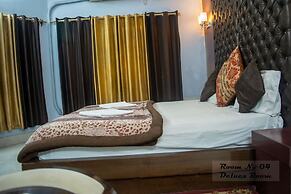Hotel Ganga Basin