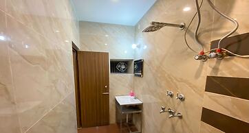 Hotel Ganga Basin