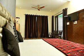 Hotel Ganga Basin