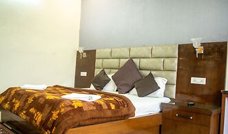 Hotel Ganga Basin