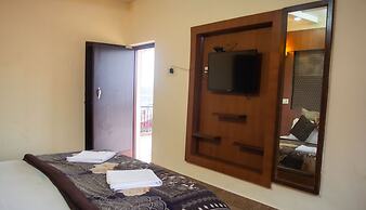 Hotel Ganga Basin