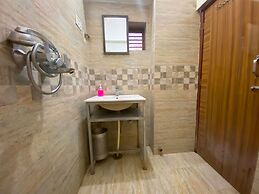 Hotel Ganga Basin