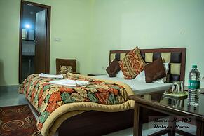 Hotel Ganga Basin