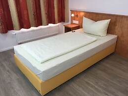 Main Kinzig Hotel am Limes