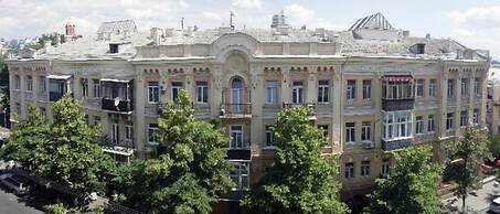 Home-Hotel Lysenko 1