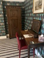 Aberley House