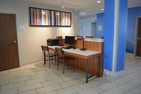 Holiday Inn Express & Suites Liberal by IHG
