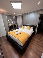 The Commongate Hotel