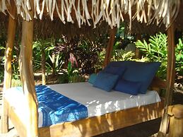 Sueno del Mar Beachfront Hotel