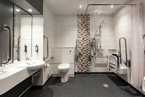 Premier Inn Edinburgh Cc Royal Mile