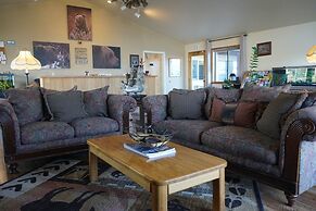 Red Bear Inn