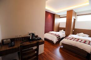 Flying Yak Hotel - Hostel