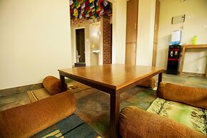 Flying Yak Hotel - Hostel