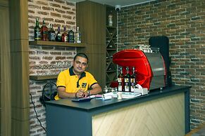 Flying Yak Hotel - Hostel