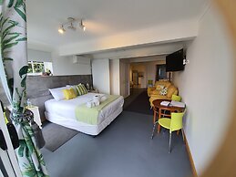 Applebay Guest House