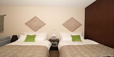 Okinawa Green Lodge