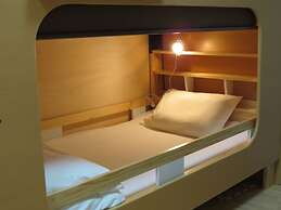 Guest House Channel-Kan – Hostel