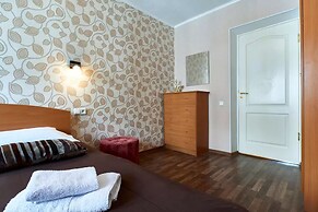 Home-Hotel Nizhniy Val 41-2
