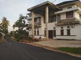 Almira Homestay
