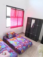 Almira Homestay