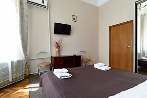 Home-Hotel Streletskaya 28
