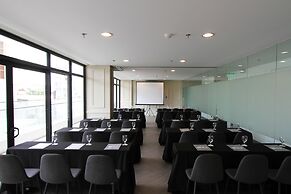 Privato Makati