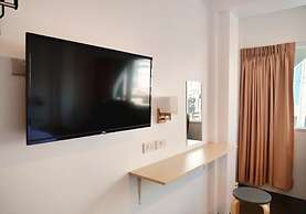 Breeze Hostel Pattaya
