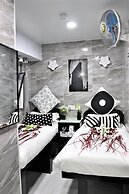 W's Lounge