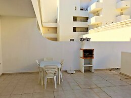 Borda d'Água, Praia da Oura