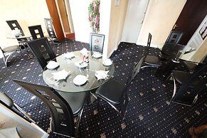 Avalon Guest House