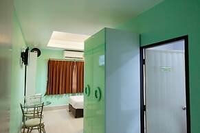 Rimnam Hotel Suk Sawat 70