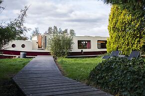 Houseboat De Roos