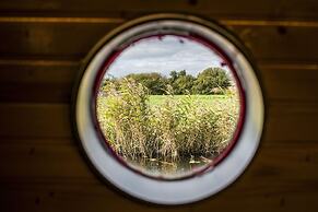 Houseboat De Roos