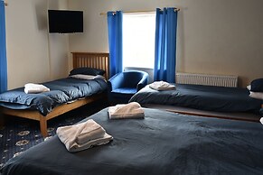 Dinorben Arms Hotel