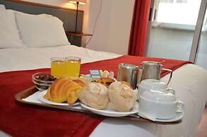 Hotel Girassol