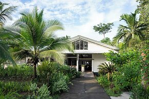 Hotel Tortuguero Beachfront