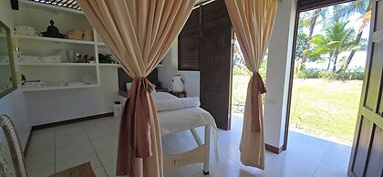 Hotel Tortuguero Beachfront
