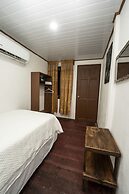 Hotel Tortuguero Beachfront